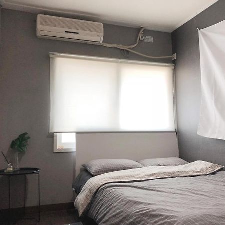 Hello Guesthouse Busan Bagian luar foto
