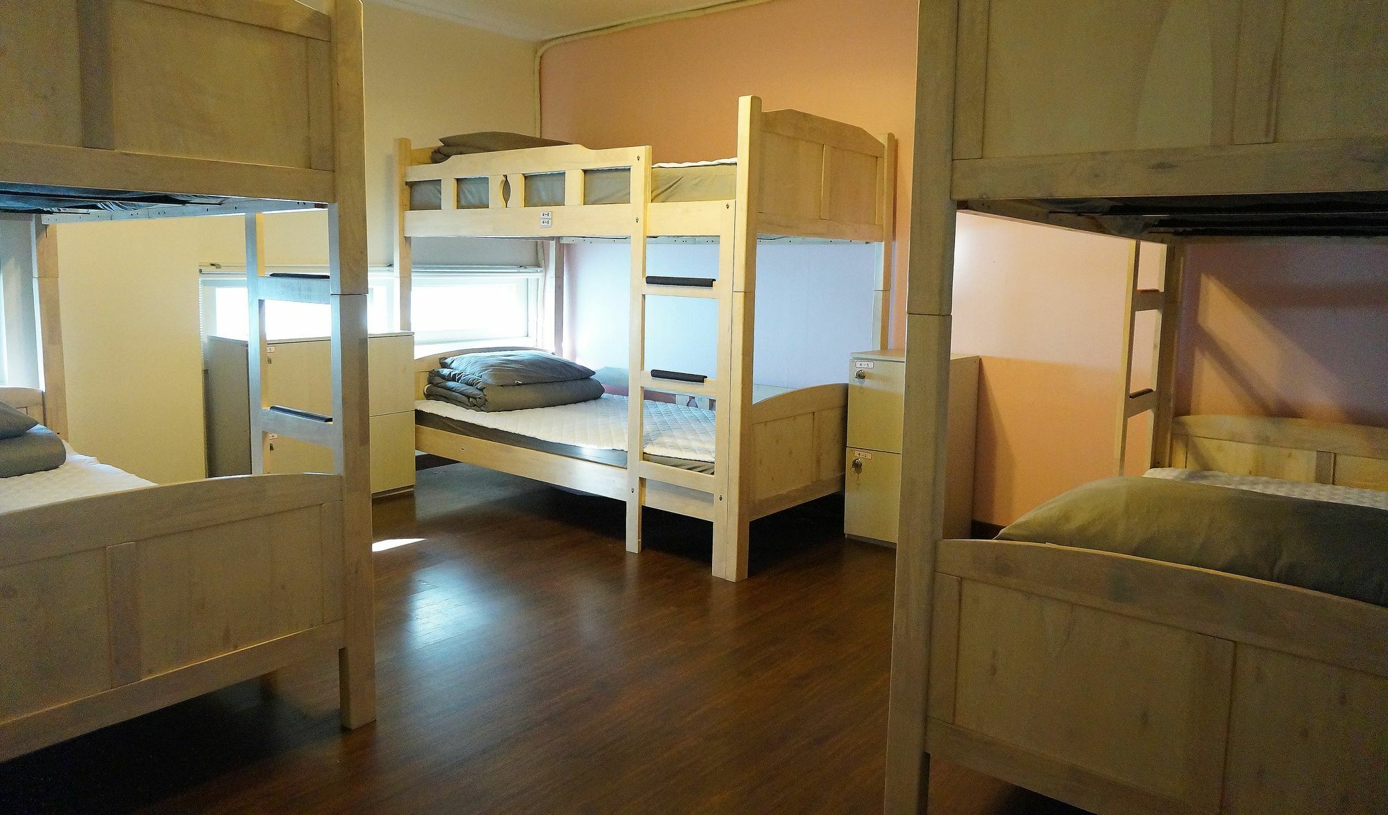 Hello Guesthouse Busan Bagian luar foto